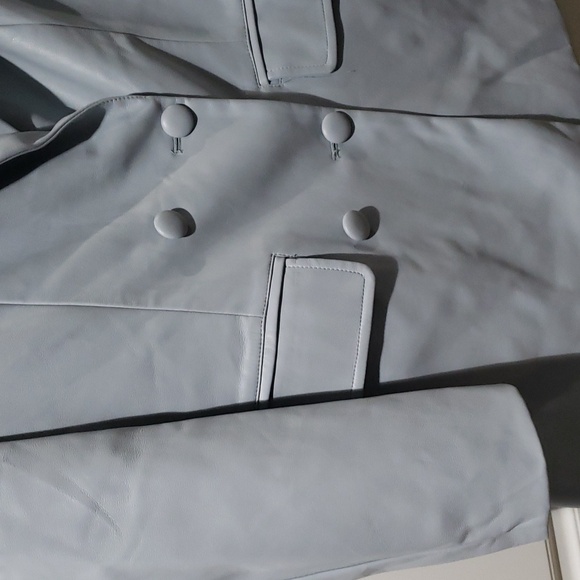 Misguided Faux leather blazer - Picture 3 of 7